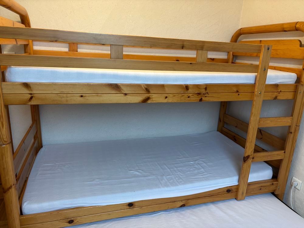 3 lits superpos&eacute;s Meubles