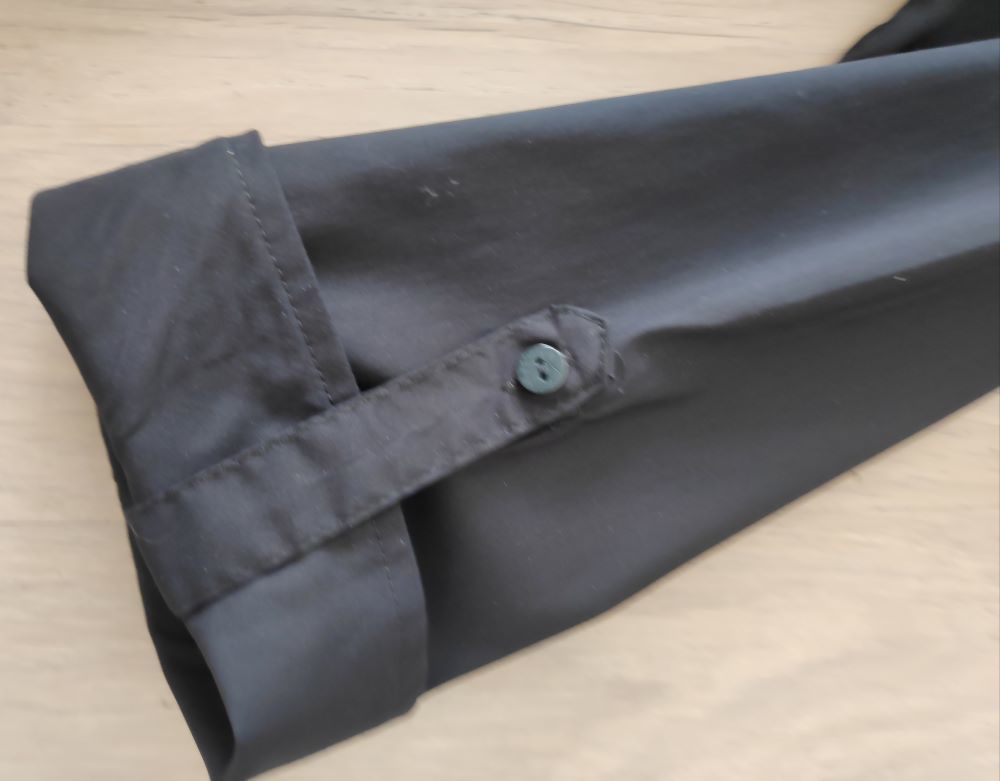 Chemisier noir &eacute;l&eacute;gant Vêtements