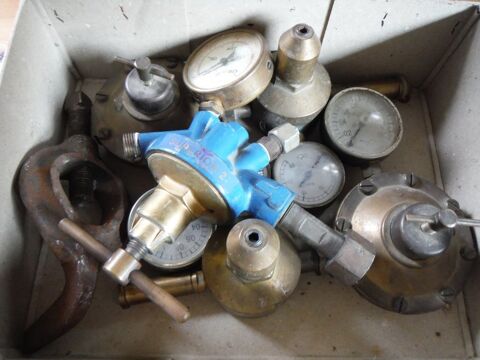 D�tendeurs 30 Villeneuve-le-Roi (94)