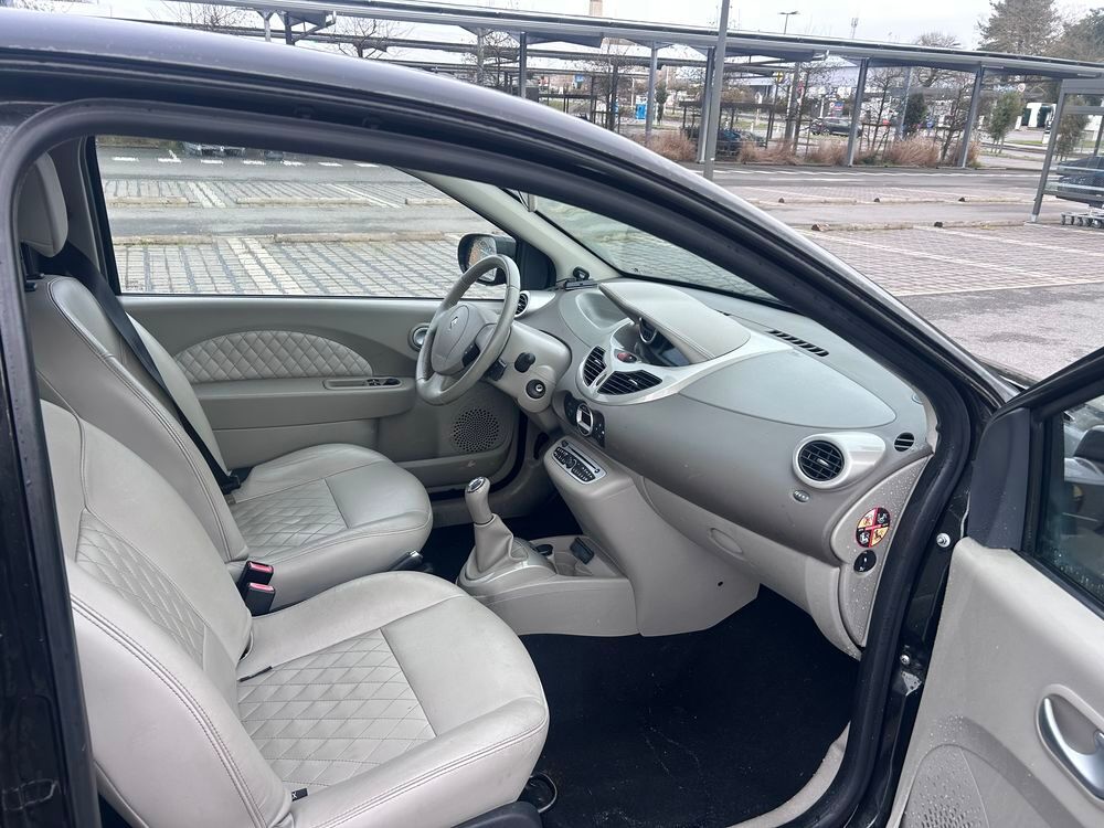 Twingo II 1.5 dCi 85 eco2 Intens 2013 occasion 35000 Rennes
