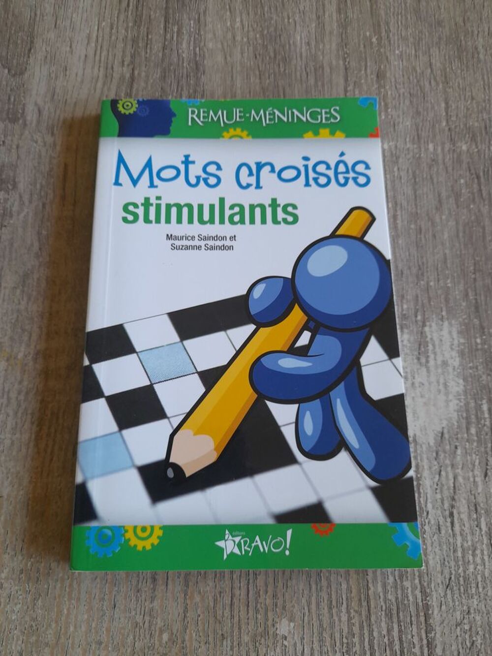 3 livres de jeux divers Livres et BD