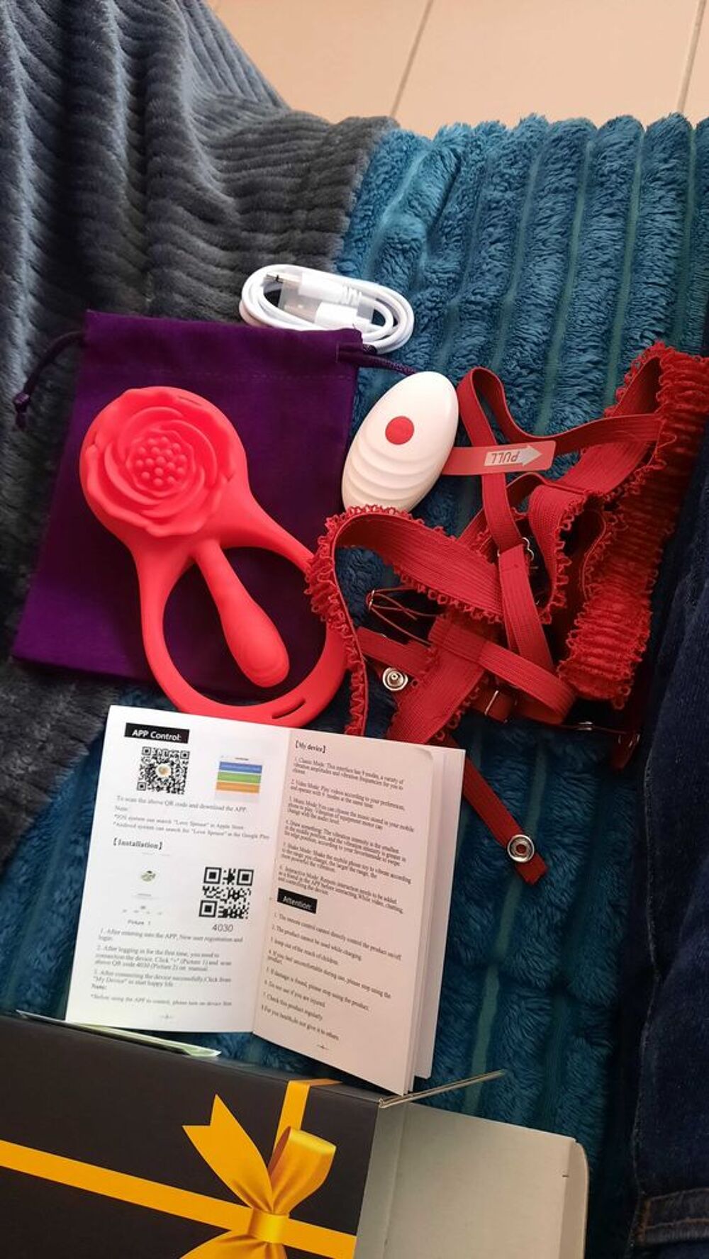 String connect&eacute; Vêtements