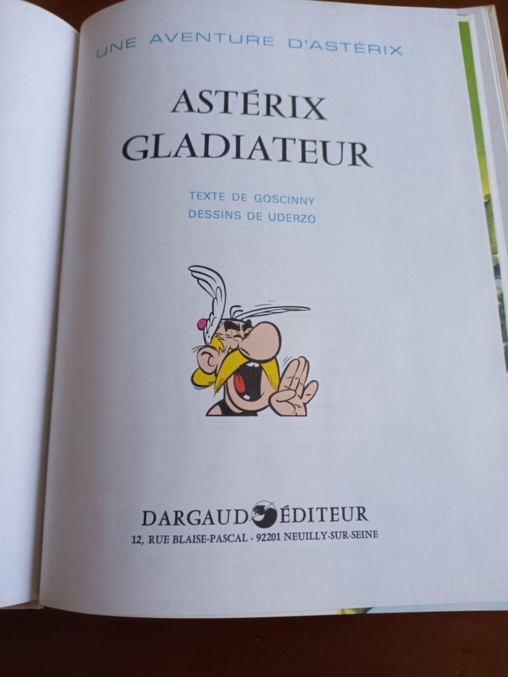 Album Ast&eacute;rix Gladiateur Livres et BD