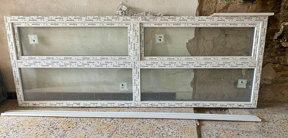 Fen&ecirc;tre PVC Sch&uuml;co neuve- double vitrage - 275x100 cm- Bricolage