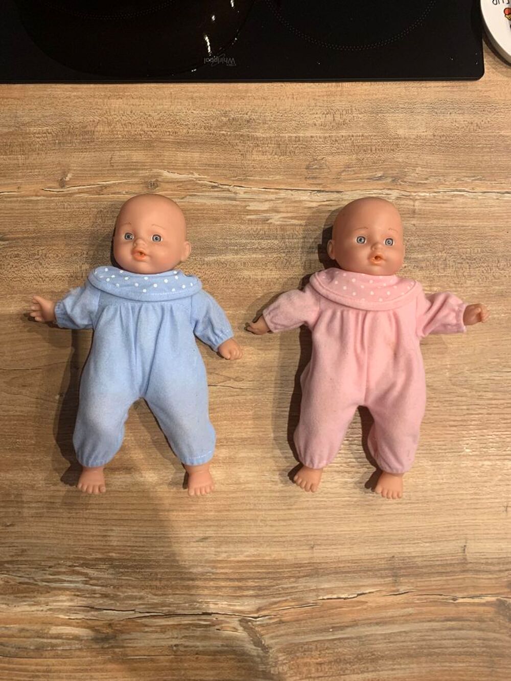 2 Poup&eacute;es sonores Jeux / jouets