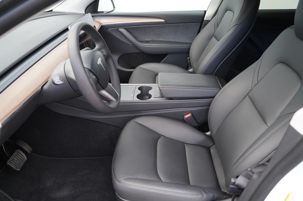 Model Y MODEL Y Performance Dual Motor AWD 2021 occasion 69007 Lyon