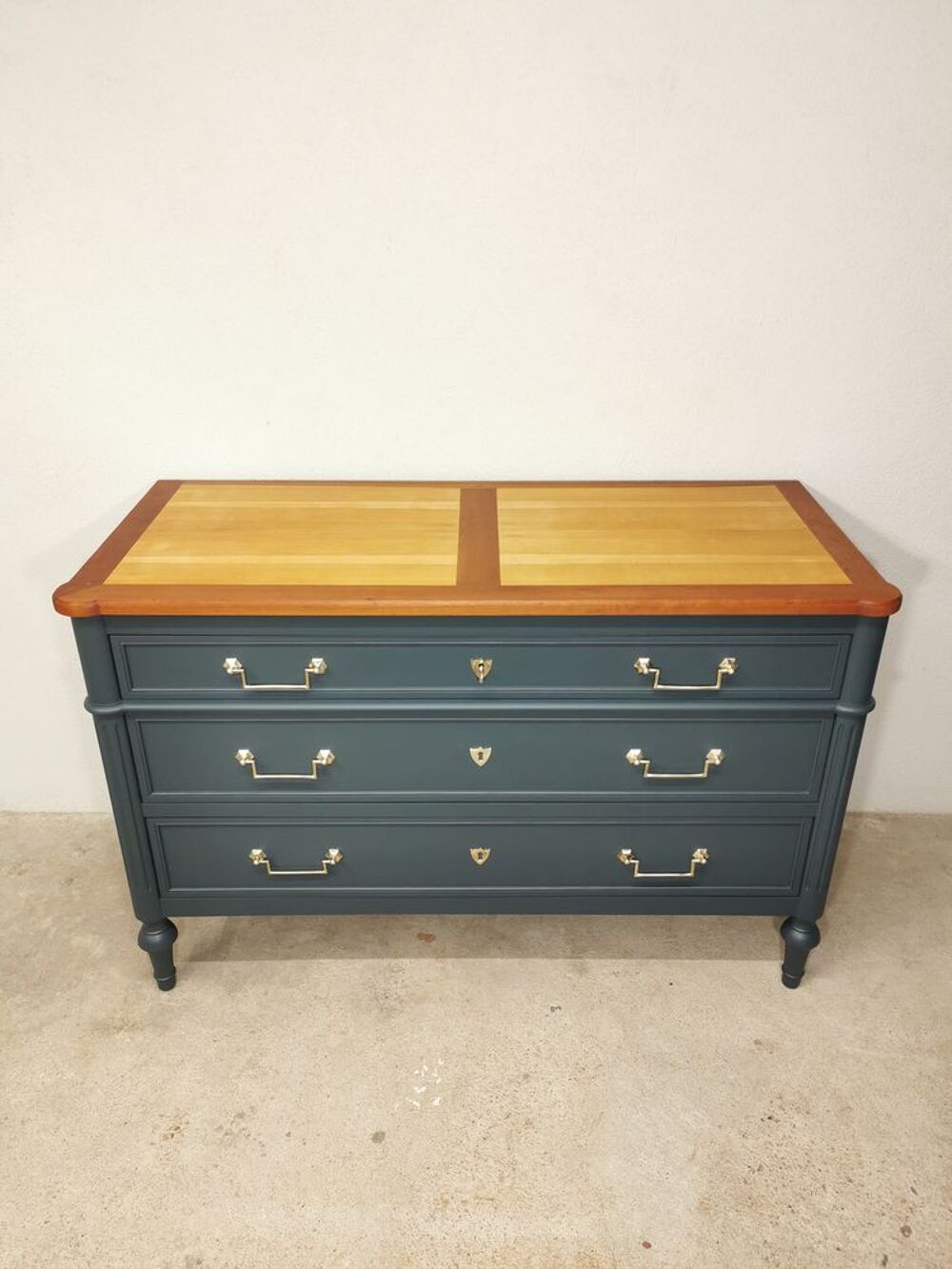 Commode en merisier r&eacute;nov&eacute;e Meubles