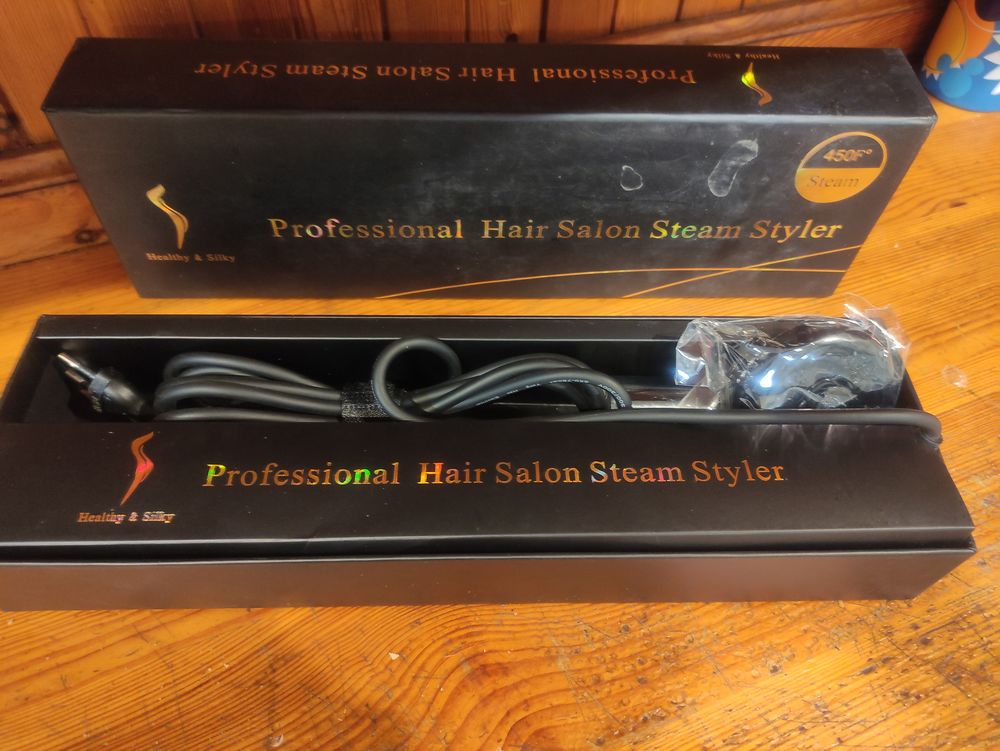 Un lisseur de cheveux Electroménager