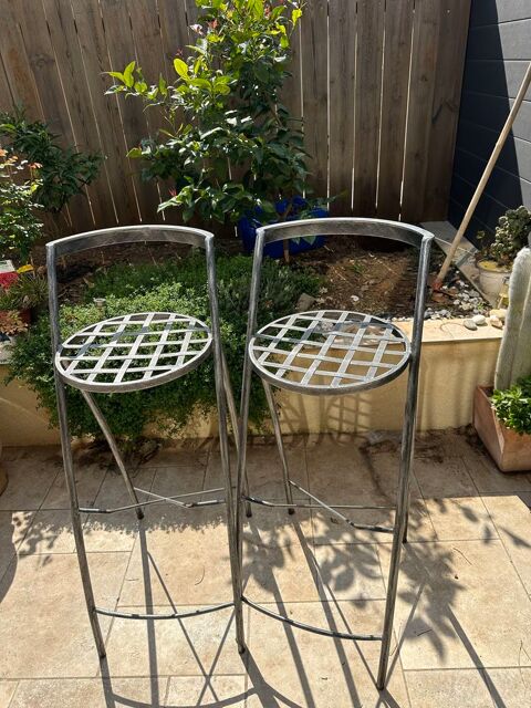 �� SAISIR 2 TABOURETS de BAR !!! 160 Six-Fours-les-Plages (83)