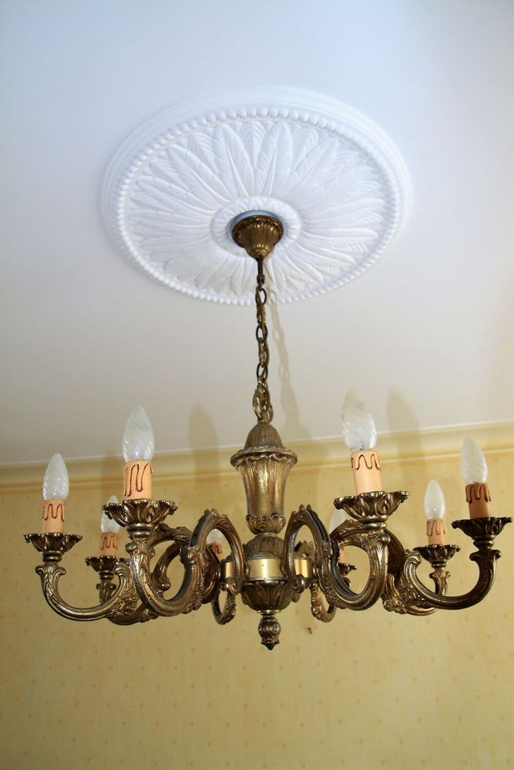 LUSTRE 8 branches en Bronze massif Meubles