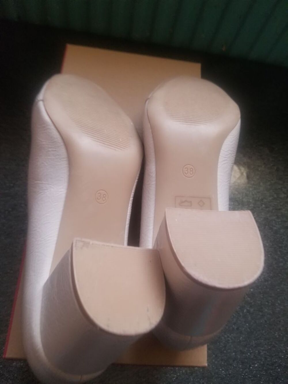 Escarpin femme beige dor&eacute;e Chaussures