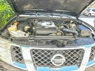 Navara 2.5 dCi 190 Double Cab LE 2010 occasion 06000 Nice