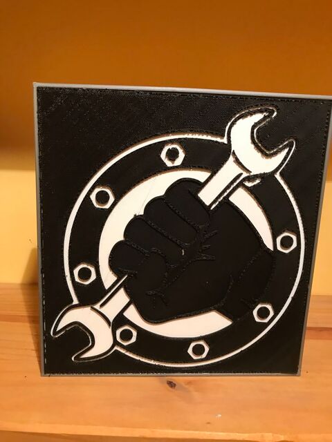 Lampe LOGO MECANICIEN clairage leds  piles 20 Vorey (43)