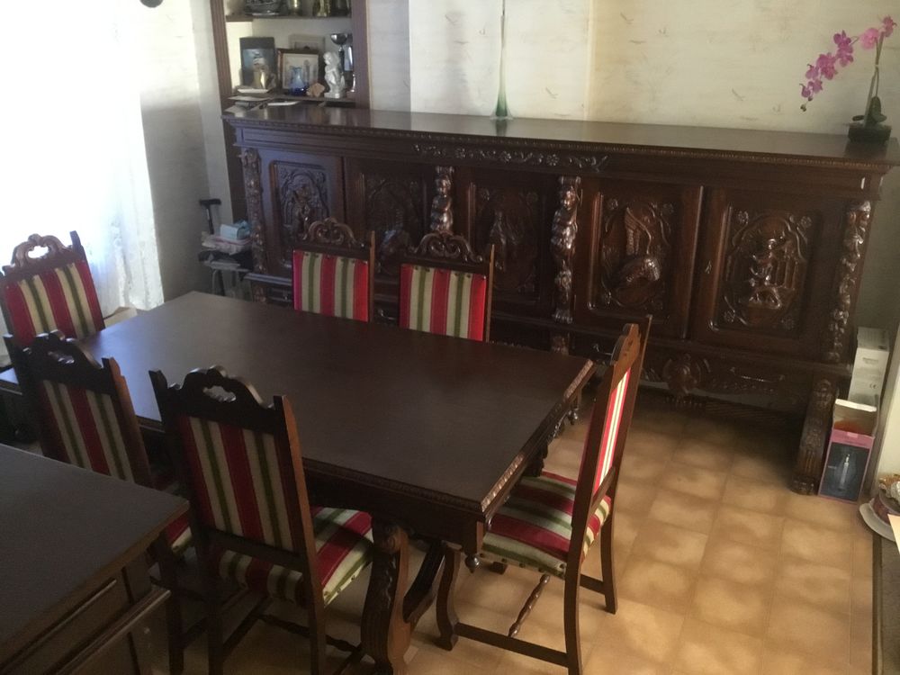 Salle &agrave; manger rustique pleine de charme Meubles