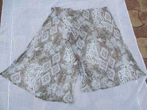 Etole / charpe / Foulard : Effet froiss 3 La Fert-Alais (91)