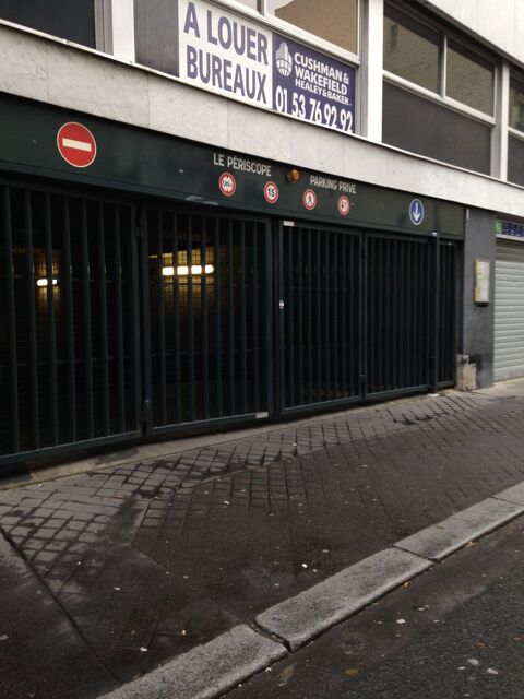 Parking / Garage  louer 12 m