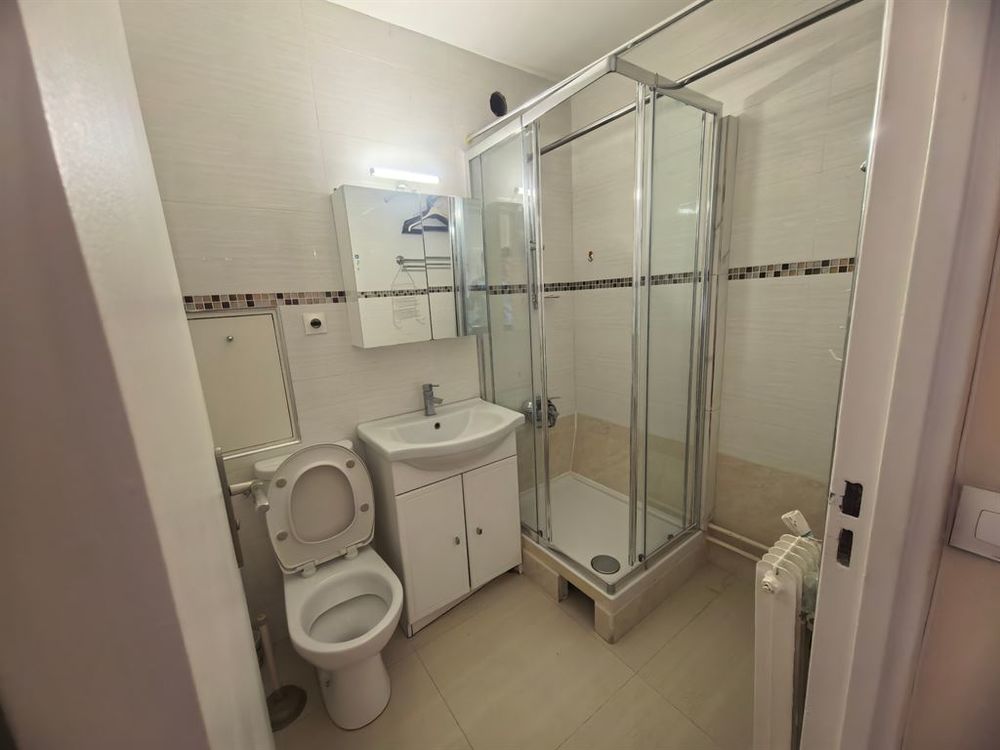 Location Appartement 2 pièces meublé bas Belleville Paris 19