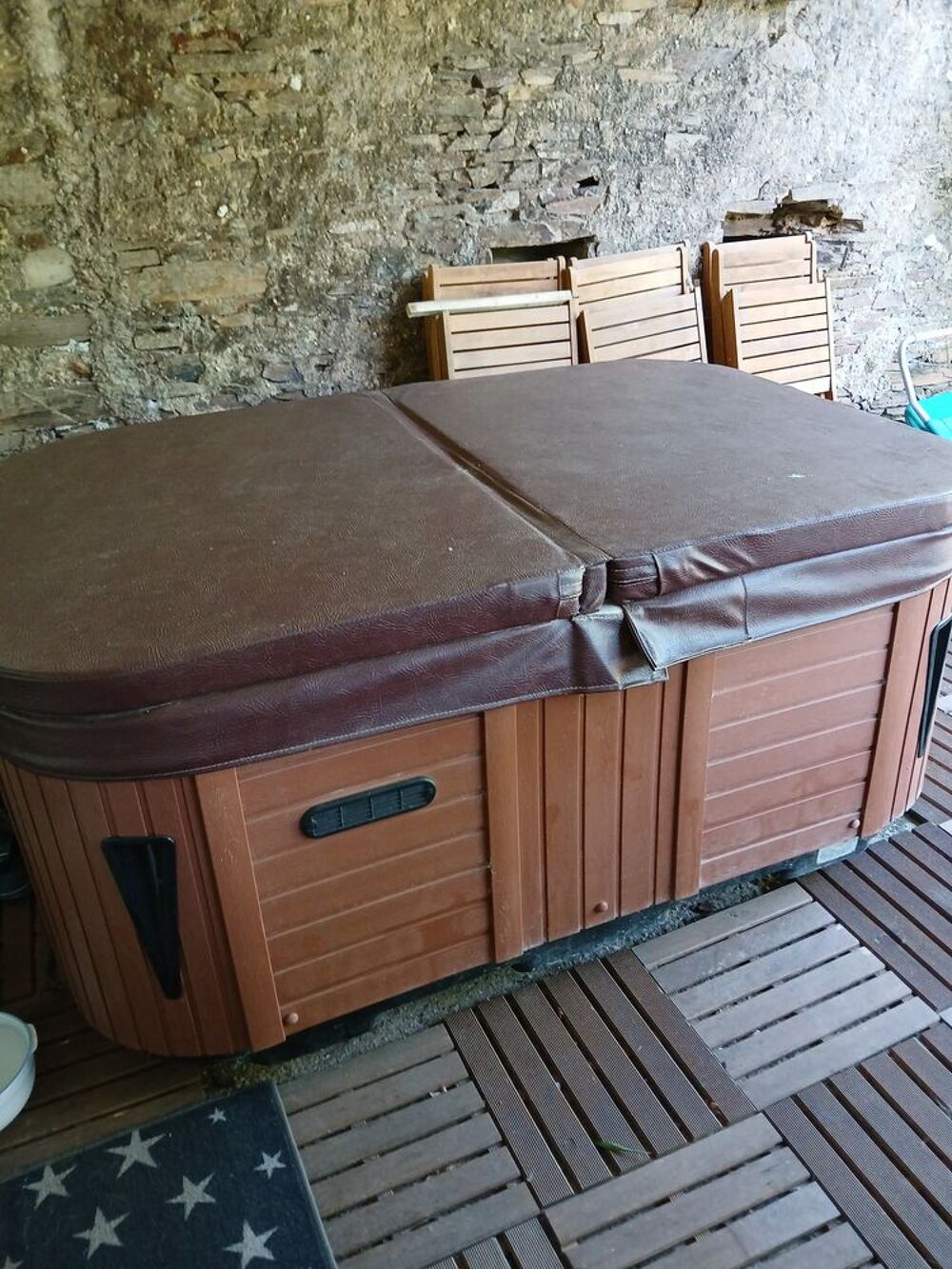 jacuzzi ext&eacute;rieur pour terrasse Jardin