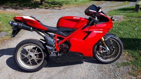 Moto DUCATI 2008 occasion Montigny 79380