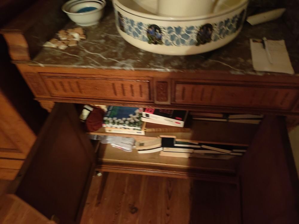meuble lavabo avec vasque, broc et support savon Meubles