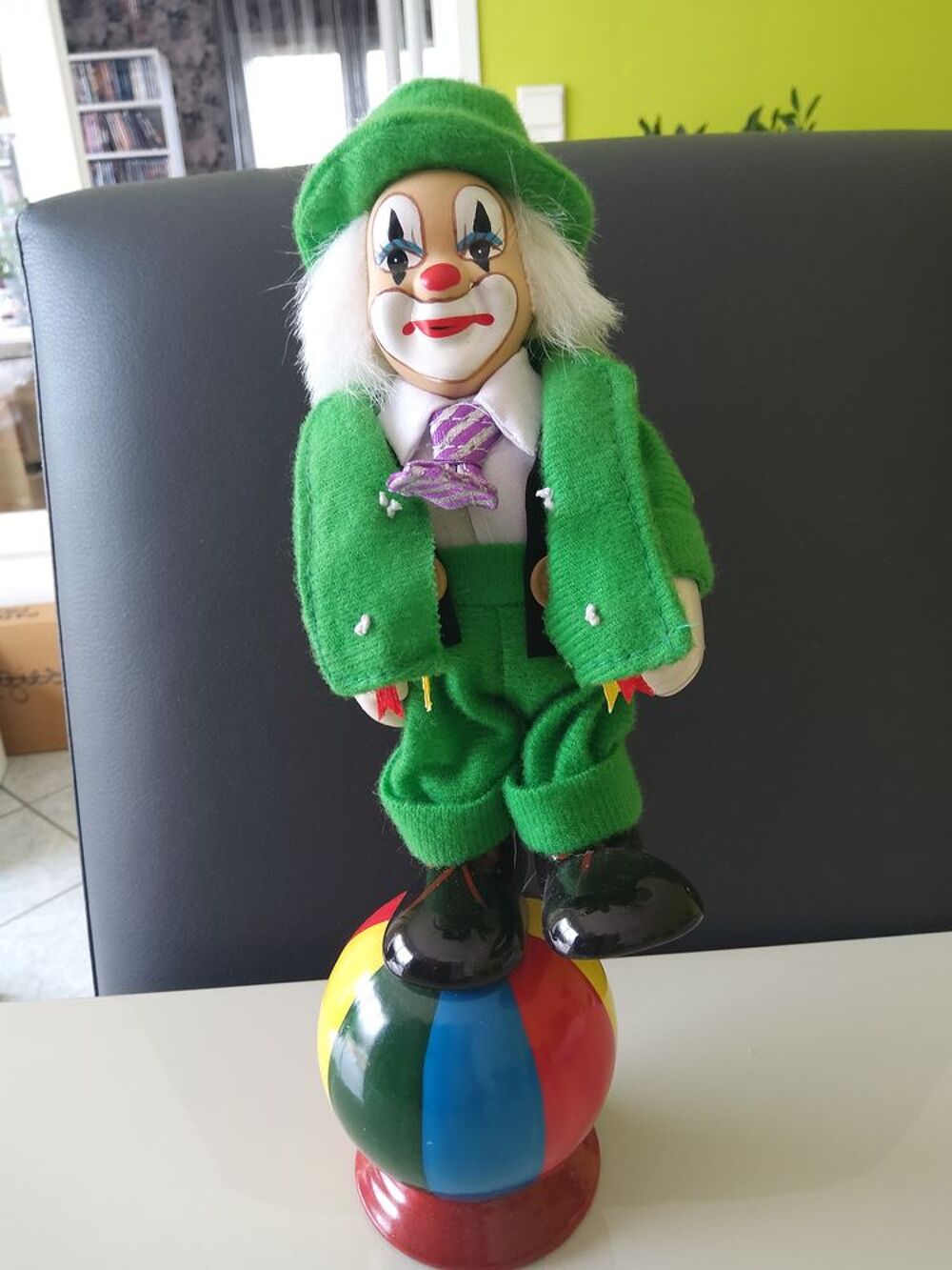 Clown en porcelaine neuf Dcoration
