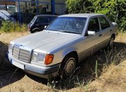 Classe E E300 D A 1994 occasion 83630 Aups