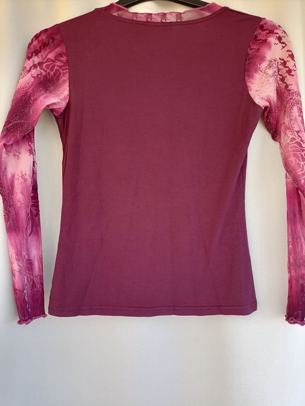 Haut femme tendance bordeaux manches longues fleurs, neuf ja Vêtements