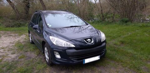 Peugeot 308 sw 1.6 HDi 110ch FAP BVM6 Féline