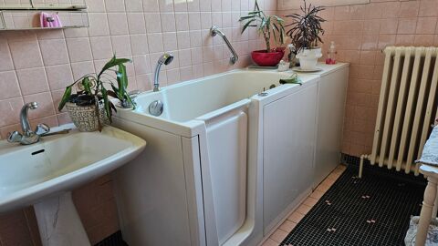 Baignoir avec Porte pour senior 2000 Livry-Gargan (93)