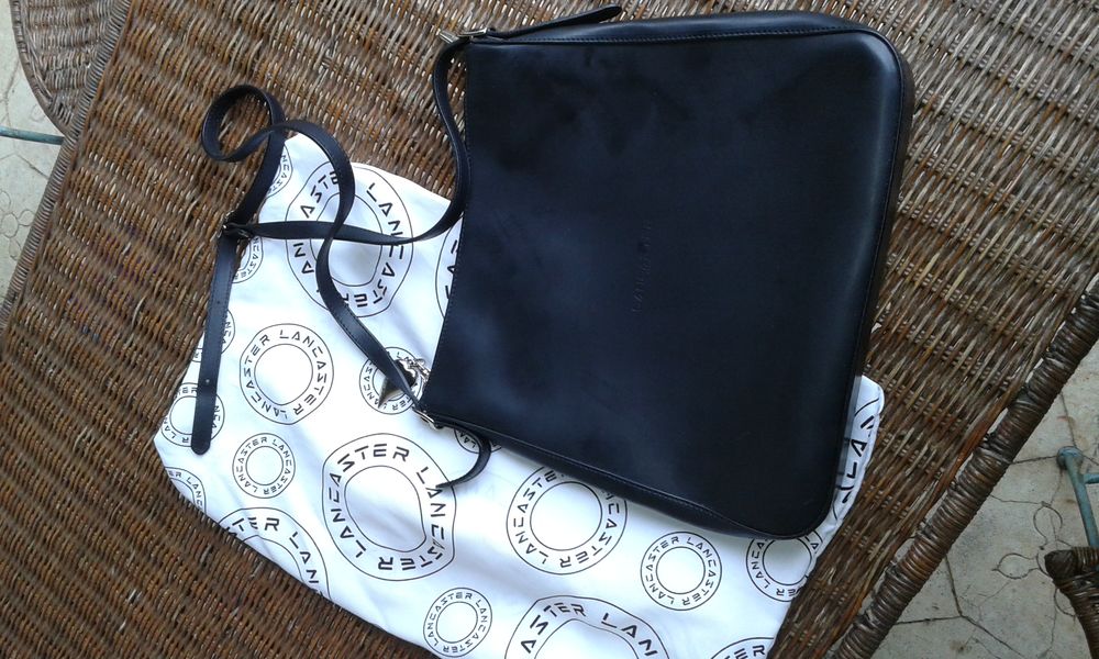 Sac Lancaster Constance en cuir vachette noir Maroquinerie