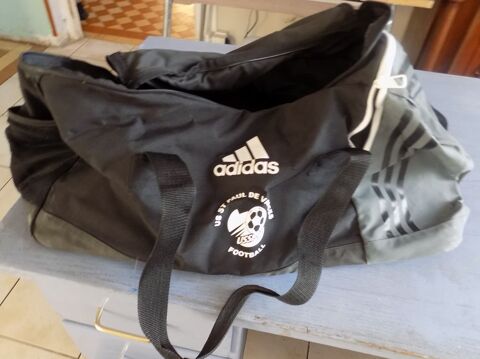 Sac Adidas 2 La Motte-d'Aveillans (38)