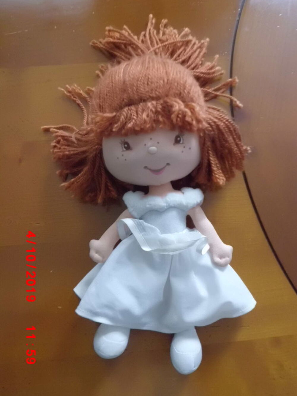 POUPEE CHIFFON CHARLOTTE AUX FRAISES Jeux / jouets