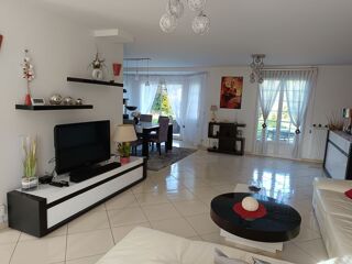  Maison � vendre 6 pi�ces 165 m� Le plessis-tr�vise