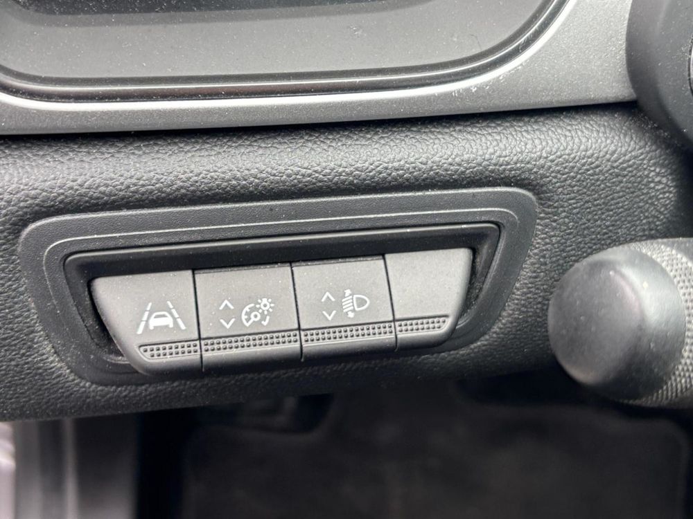 Captur E-Tech full hybrid 145 Techno fast track 2023 occasion 91300 Massy