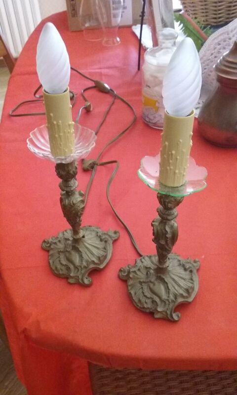 Paire de lampes en bronze 75 Lésigny (77)