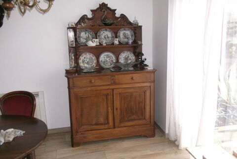 meuble VAISSELIER en NOYER LOUIS PHILIPPE 520 Ramous (64)