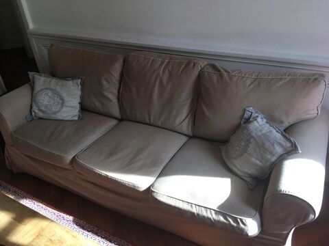 canap beige 3 places 150 Lyon 6 (69)