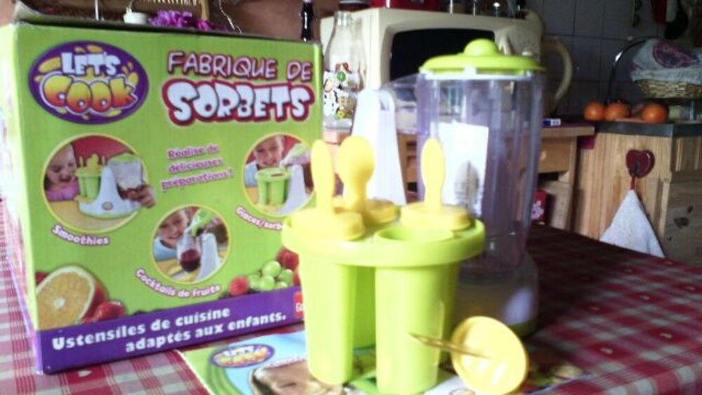 Fabrique de sorbets et smoothie pour enfants 
Electroménager