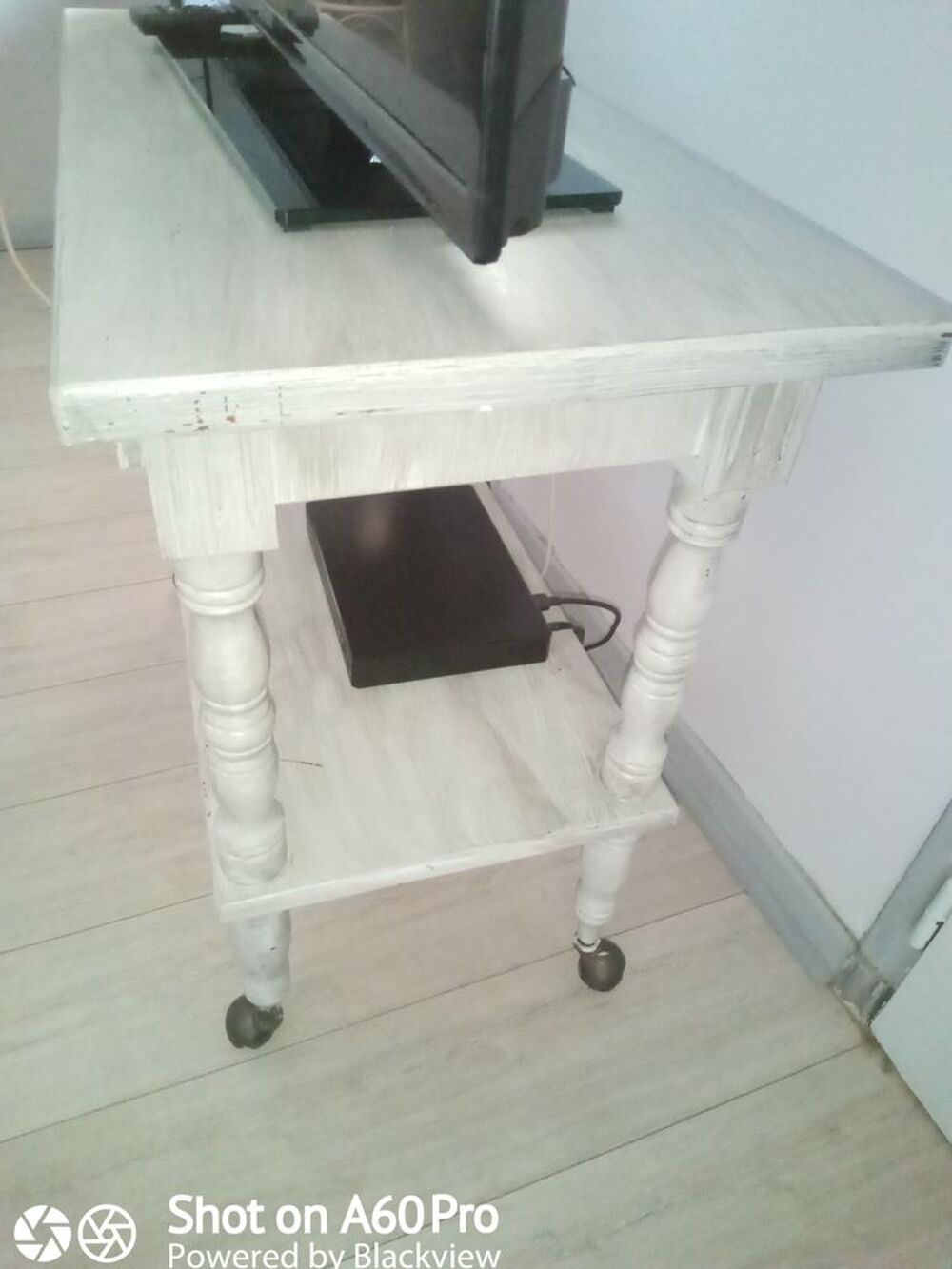 Petite table Meubles