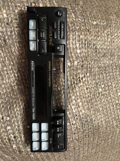 Auto radio cassettes  Alpine . 60 Aubagne (13)