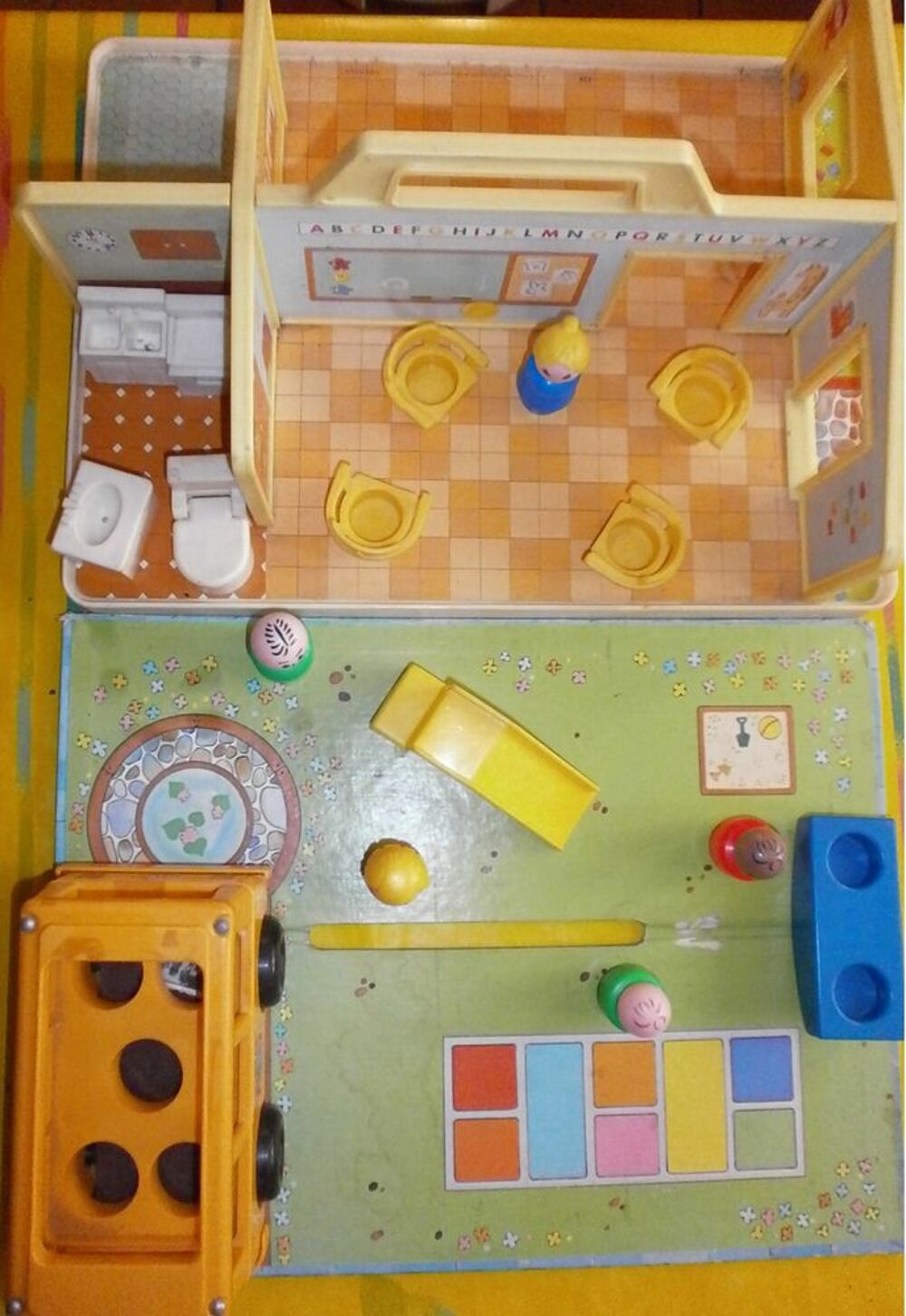 FISHER PRICE ECOLE MATERNELLE Little People 1978 r&eacute;f 929 Jeux / jouets