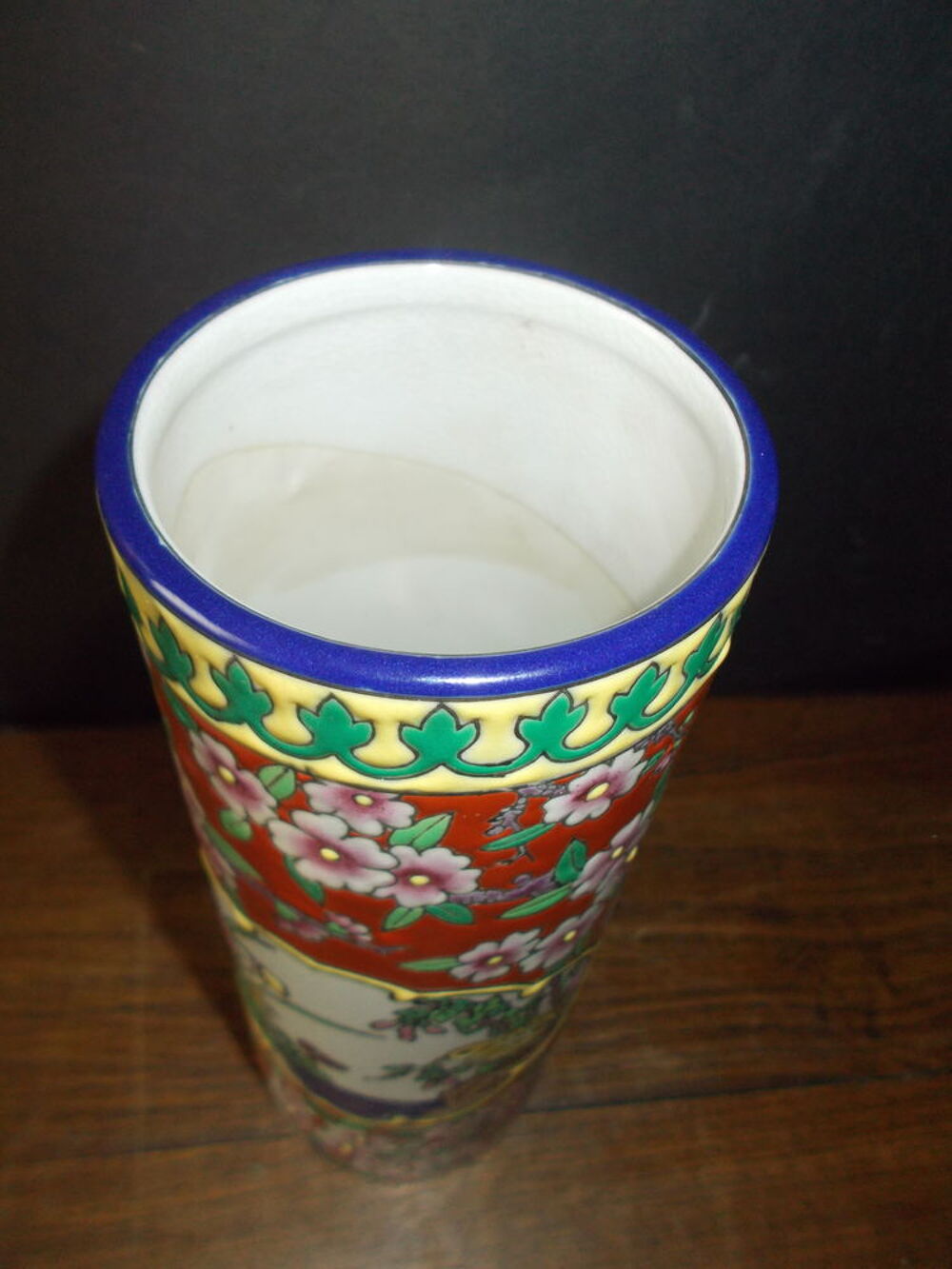 Vase &eacute;maill&eacute; Décoration