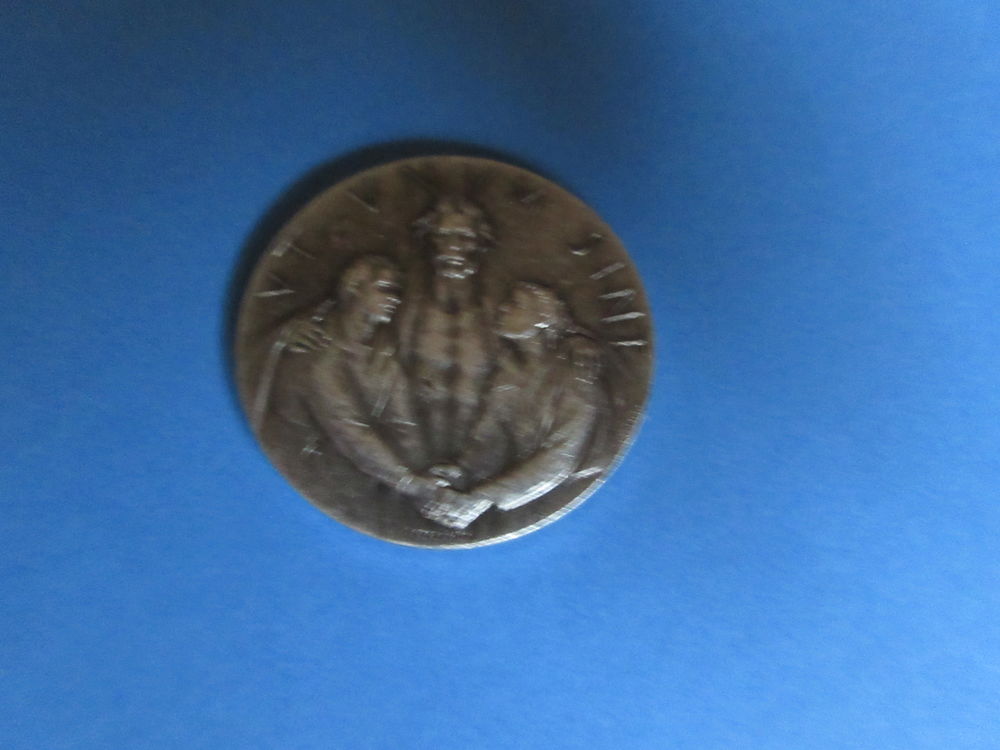 Lot d'insignes du jubil&eacute; 1975 Rome 