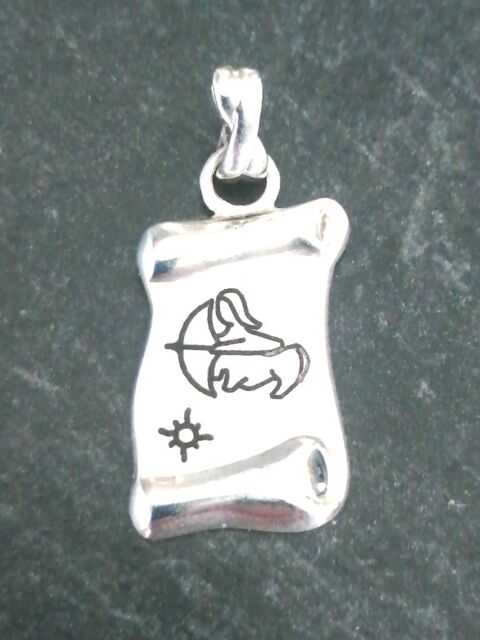 Mdaille pendentif signe astrologique Sagittaire en argent 12 Puteaux (92)