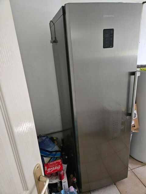 congélateur  SUMSUNG 1 PORTE RZ80FHIS 350 Iverny (77)