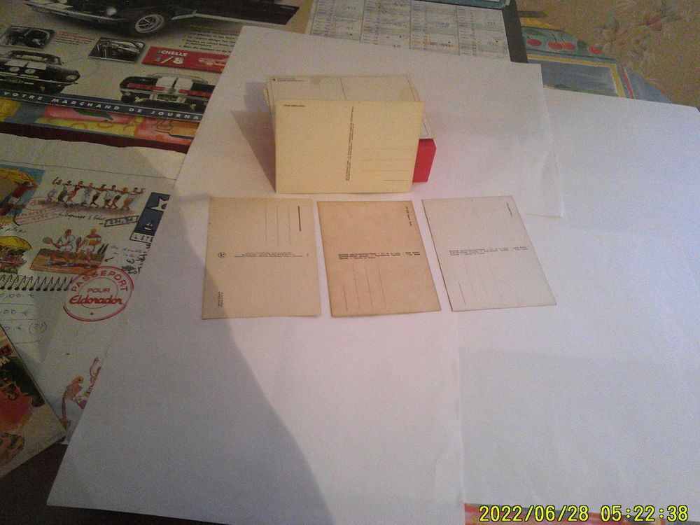 lot de ( 19 ) cartes anciennes de JEAMES DEAN 