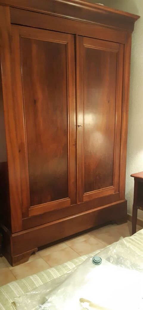 GRANDE ARMOIRE LOUIS PHILIPPE 150 Saint-Maximin (30)
