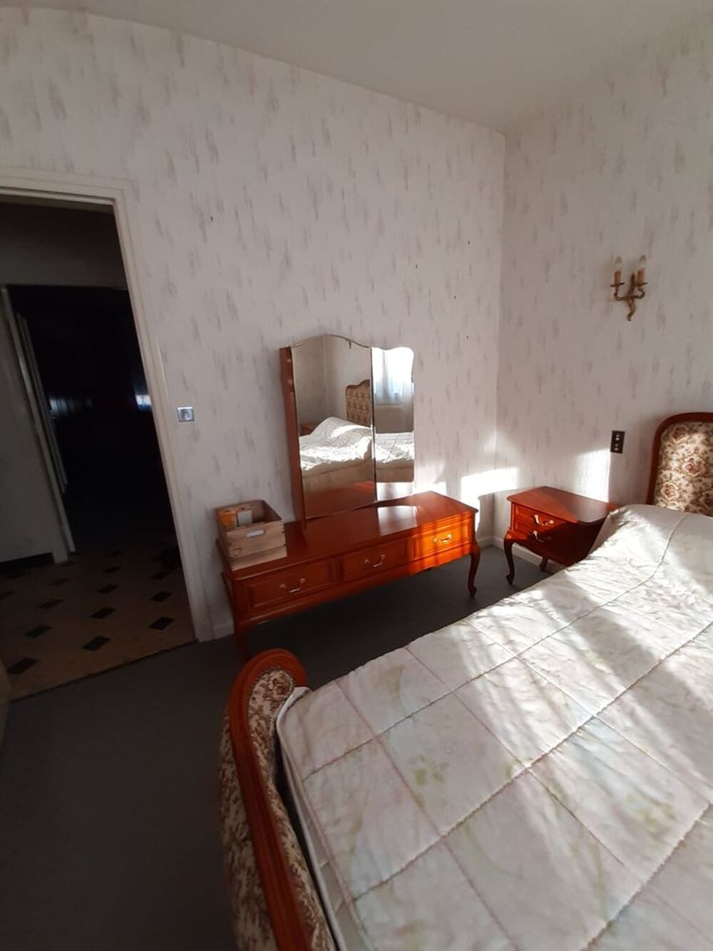 chambre Pompadour compl&egrave;te Meubles