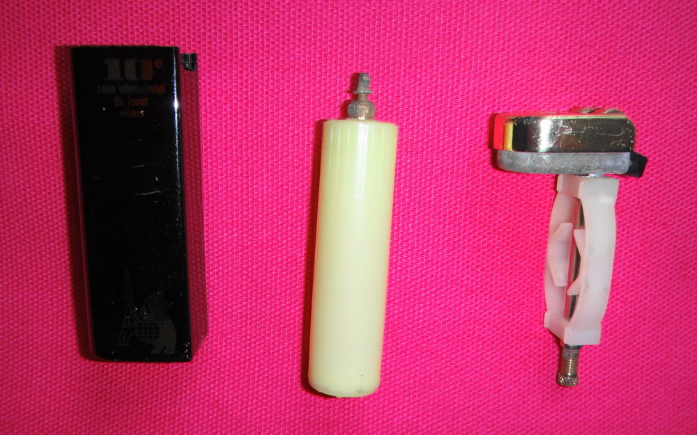Briquet FEUDOR &agrave; cartouche gaz, publicit&eacute;. 