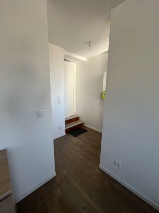  Appartement à louer 1 pièce 22 m²
